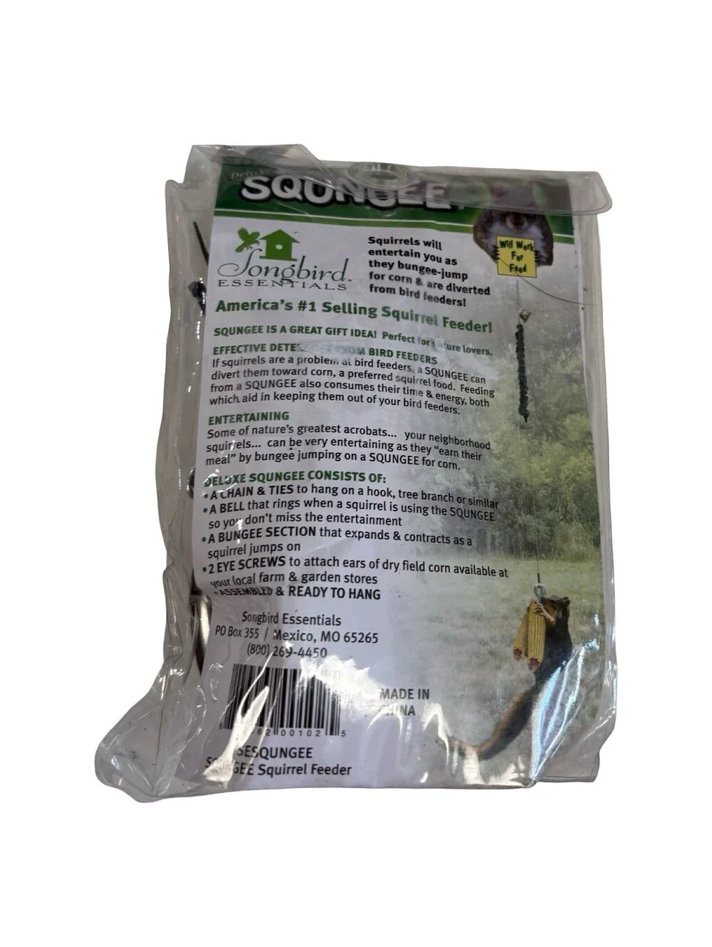 Songbird Essentials Deluxe Squngee Squirrel Feeder Bungee Jumper New in Package